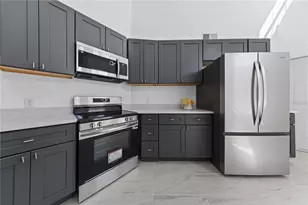 449 Majesty Dr, Davenport, FL 33837 - Photo 13