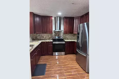 138 Pinewood Circle, Kissimmee, FL 34743 - Photo 7