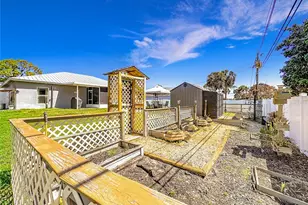 1125 19th St SW, Vero Beach, FL 32962 - Photo 61