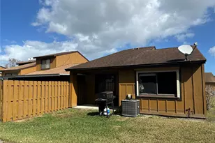 156 Lakewood Village Cir, Daytona Beach, FL 32119 - Photo 15