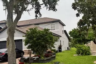 3830 Golden Feather Way, Kissimmee, FL 34746 - Photo 3