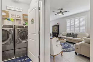 545 Cantabria Dr, Davenport, FL 33837 - Photo 19