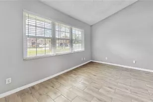 305 Medina Ct, Kissimmee, FL 34758 - Photo 3