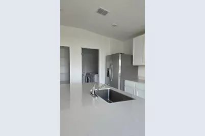 295 Artemis Street, Lake Wales, FL 33853 - Photo 3