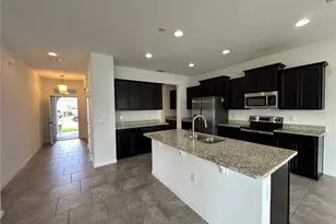 2445 Beacon Landing Cir, Orlando, FL 32824 - Photo 5