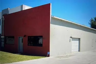 386 W Carroll St, Kissimmee, FL 34741 - Photo 1