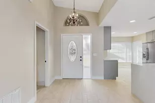 210 Coral Reef Cir, Kissimmee, FL 34743 - Photo 5