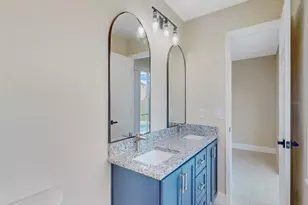 210 Coral Reef Cir, Kissimmee, FL 34743 - Photo 19