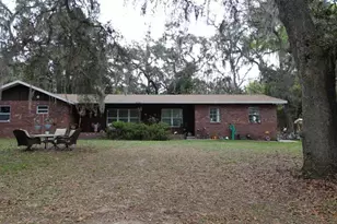 18240 Mt Olive Dr, Dade City, FL 33523 - Photo 1