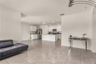 4088 Sherlock Ct, Orlando, FL 32824 - Photo 11