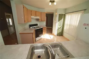 205 Indian Point Cir, Kissimmee, FL 34746 - Photo 9