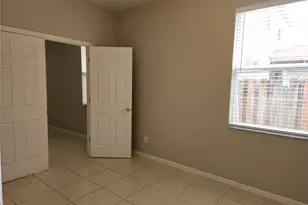 9918 Bennington Chase Dr, Orlando, FL 32829 - Photo 11