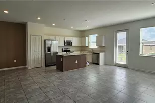 161 Nine Iron Dr, Davenport, FL 33896 - Photo 7