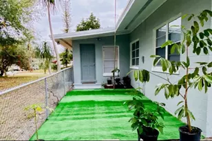 947 Pinedale Ave, Orlando, FL 32808 - Photo 1