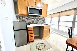 947 Pinedale Ave, Orlando, FL 32808 - Photo 9