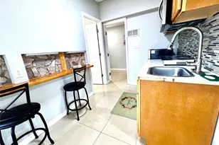 947 Pinedale Ave, Orlando, FL 32808 - Photo 11