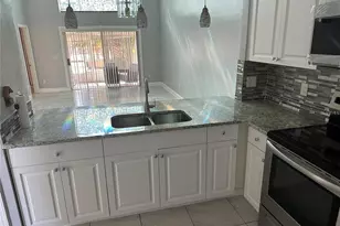 3299 Sandy Shore Ln, Kissimmee, FL 34743 - Photo 5