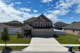 923 Fieldstone Wy, Haines City, FL 33844 - Photo 1