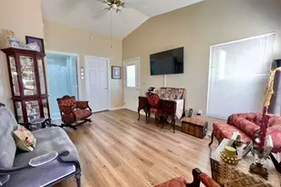 6323 Silver Lakes Dr E, Lakeland, FL 33810 - Photo 21