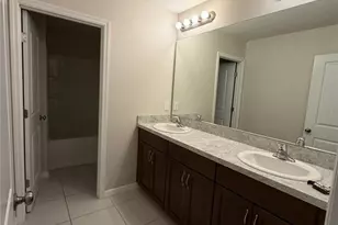 564 Meadow Bend Dr, Davenport, FL 33837 - Photo 13