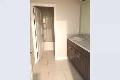 564 Meadow Bend Drive, Davenport, FL 33837 - Photo 17