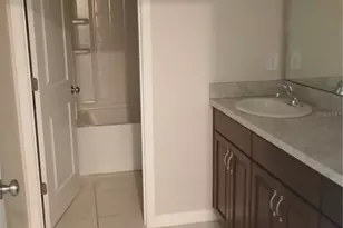 564 Meadow Bend Dr, Davenport, FL 33837 - Photo 5