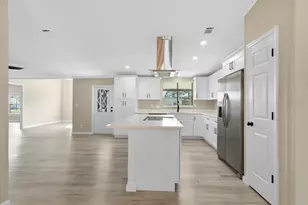 217 Ellsworth Dr, Kissimmee, FL 34758 - Photo 5