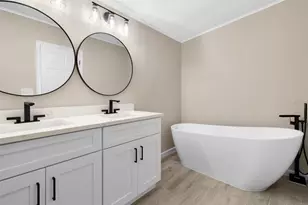 217 Ellsworth Dr, Kissimmee, FL 34758 - Photo 23