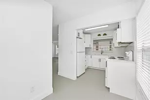 758 Dromedary Dr, Kissimmee, FL 34759 - Photo 9