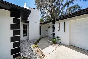 1727 Sandalwood Cir SW, Winter Haven, FL 33880 - Photo 3