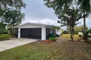 2913 Bayeux Ave, Melbourne, FL 32935 - Photo 3