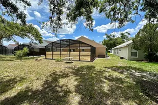 2541 Chatham Cir, Kissimmee, FL 34746 - Photo 13