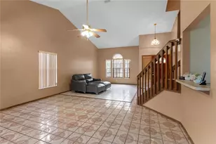 5866 Grand Canyon Dr, Orlando, FL 32810 - Photo 5