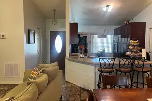 910 Louvre Ct, Kissimmee, FL 34759 - Photo 7