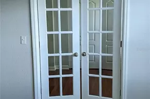 2007 Dixie Belle Dr, Orlando, FL 32812 - Photo 5