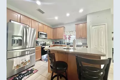 907 Hacienda Circle, Kissimmee, FL 34741 - Photo 5