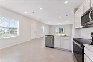 2326 Vision St, Davenport, FL 33896 - Photo 5