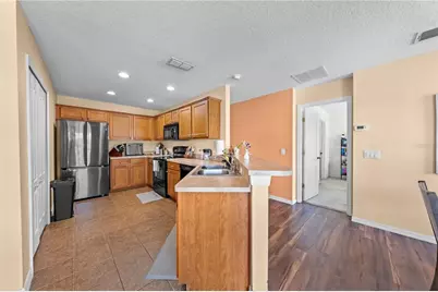 3924 Pemberly Pines Circle, Saint Cloud, FL 34769 - Photo 13