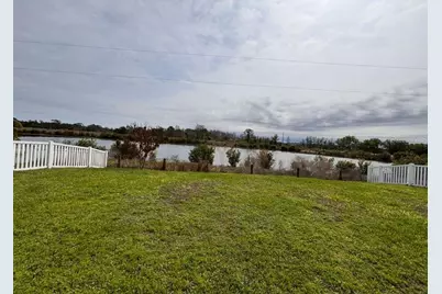 1687 Bay Breeze Drive, Saint Cloud, FL 34771 - Photo 35