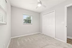 2325 Lake Lizzie Ct, Saint Cloud, FL 34771 - Photo 21