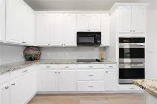 9920 Chorlton Cir, Orlando, FL 32832 - Photo 15