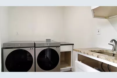 9345 Atlanta Drive, Saint Cloud, FL 34773 - Photo 17