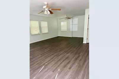 2419 Wells Avenue, Sarasota, FL 34232 - Photo 21