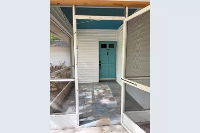 2419 Wells Avenue, Sarasota, FL 34232 - Photo 3