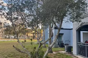 3701 Castle Pines Ln, Orlando, FL 32839 - Photo 3