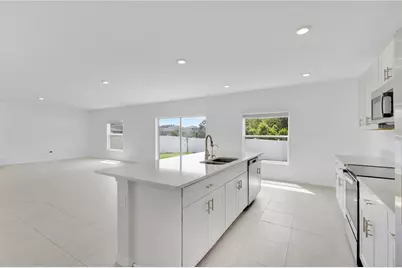 557 Pink Ibis Bend, Saint Cloud, FL 34772 - Photo 7