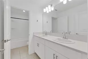 557 Pink Ibis Bnd, Saint Cloud, FL 34772 - Photo 13