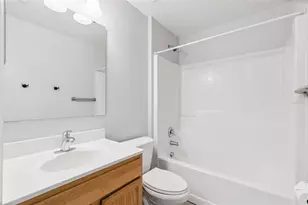 5230 Silver Thistle Ln, Saint Cloud, FL 34772 - Photo 15