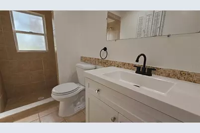 284 Rotonda Boulevard W, Rotonda West, FL 33947 - Photo 23