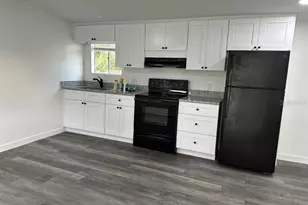 728 N Chestnut Rd, Lakeland, FL 33815 - Photo 5